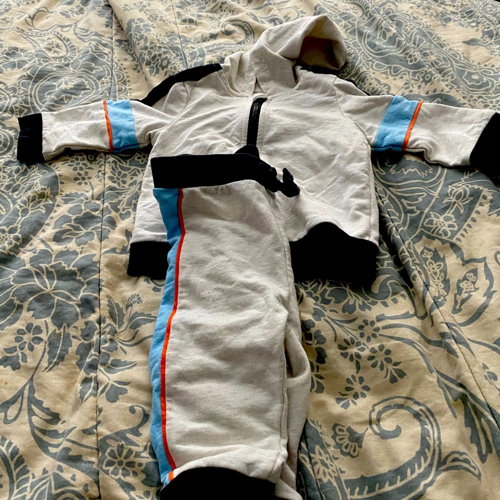 Boys jogging suit